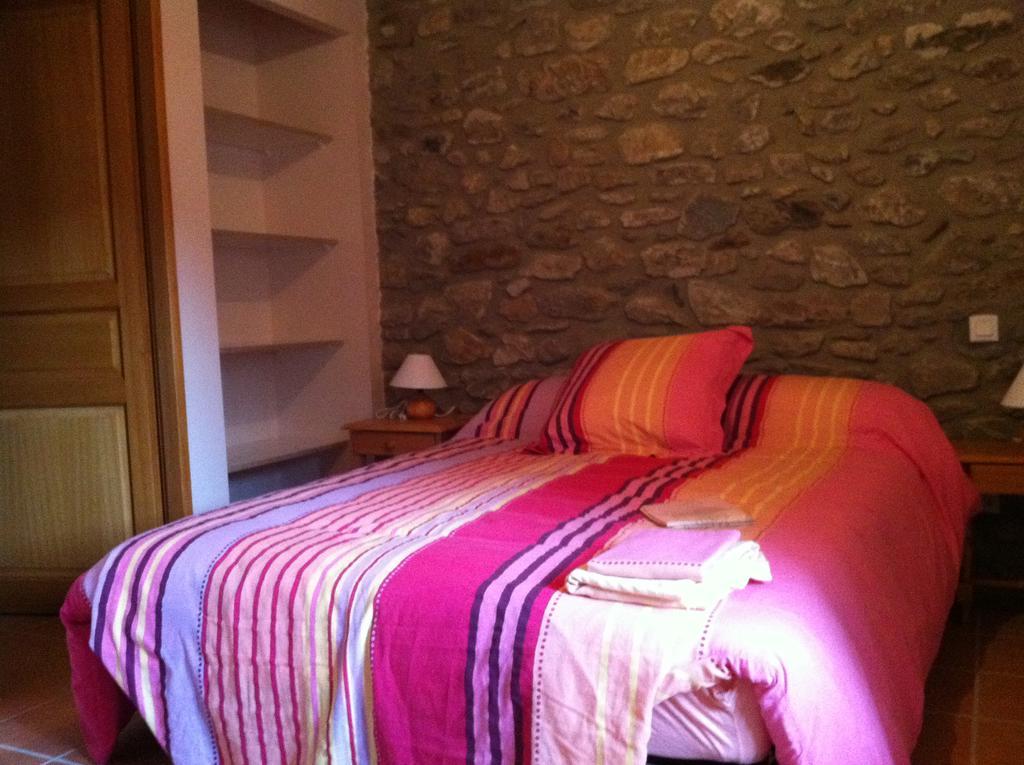 Maison De Caractere En Pierre Cal Batlle Saint-Pierre-dels-Forcats Zewnętrze zdjęcie